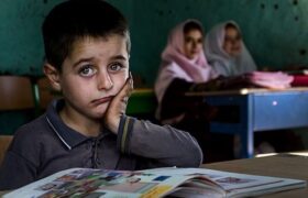 نباید تستزنی جایگزین «فهمیدن» شود/تفکر انتقادی به چه معناست؟