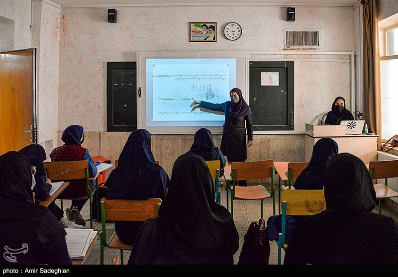 هیچ مدرسهای در شهرری مجوز آموزش حضوری ندارد