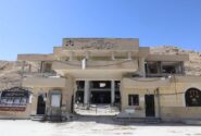 کلکسیونی از جنایات جنگی در حمله به دادگستری لارستان رخ داده است