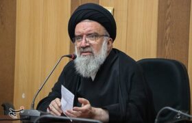 آیتالله خاتمی: تخریب تیم مذاکرهکننده درست نیست/ کممهری نشود