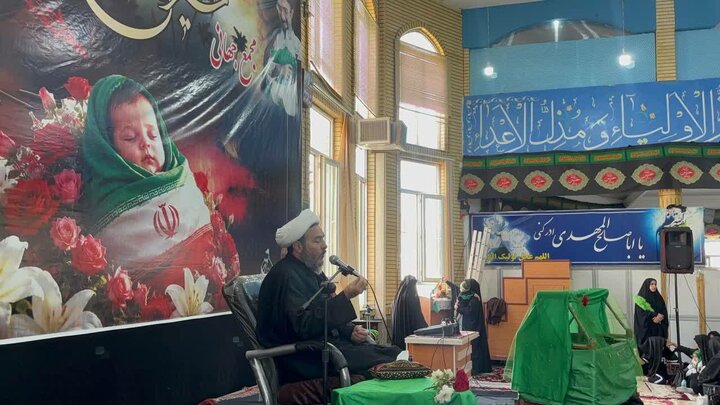 امام جمعه بیجار: تربیت نسل امامزمانی از آغوش مادران آغاز میشود
