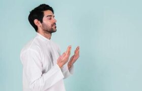 تنها ۵ دقیقه دعا به کاهش درد و اضطراب کمک میکند!