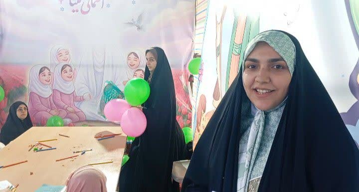 جشن کیلومتری غدیر در قلب تبریز؛ خیابانها میزبان شادی خانوادگی جشن کیلومتری غدیر در قلب تبریز؛ خیابانها میزبان شادی خانوادگی