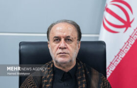 حاجیبابایی: دولت وضعیت استخدامی معلمان را تعیین تکلیف کند