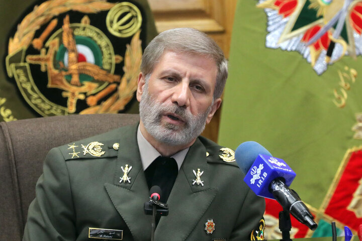 راه شهیدان در دفاع از کشور، تا انتقام خون پاکشان ادامه خواهد داشت