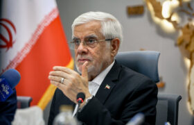 عارف: رایگان کردن حملونقل عمومی یکی از راهبردهای دولت است