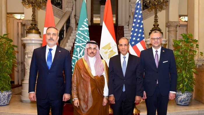 نشست مهم وزیران خارجه ۴ کشور همزمان با آغاز مذاکرات + جزئیات نشست چهارجانبه مصر، عربستان، ترکیه و آمریکا درباره تحولات منطقه