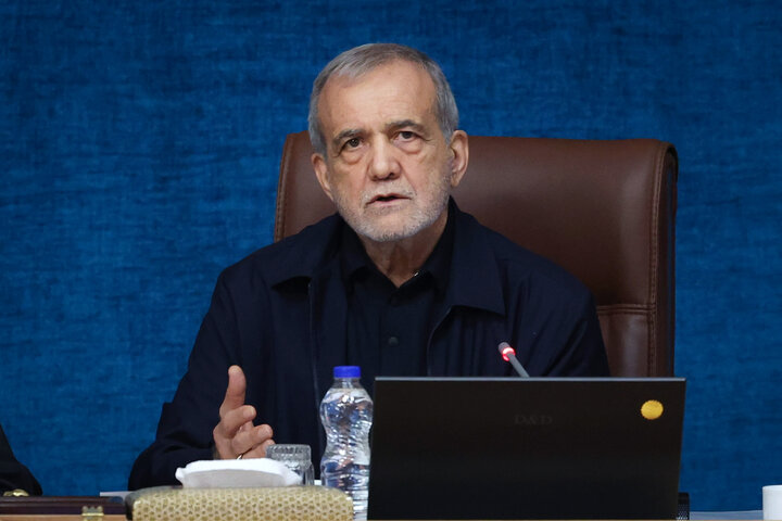 پزشکیان: دولت باید در صرفهجویی پیشگام باشد