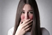 چرا وقتی خجالت میکشیم صورتمان سرخ میشود؟