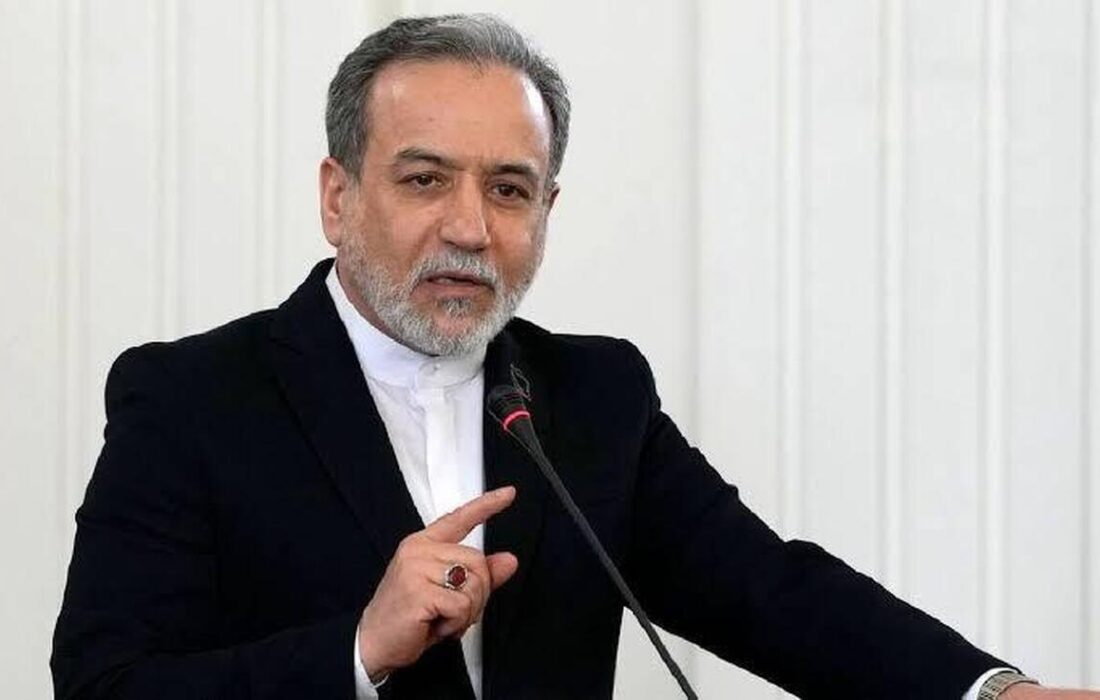 گفتوگوی مهم عراقچی با همتای عمانی/ آخرین تحولات منطقهای مورد بحث قرار گرفت
