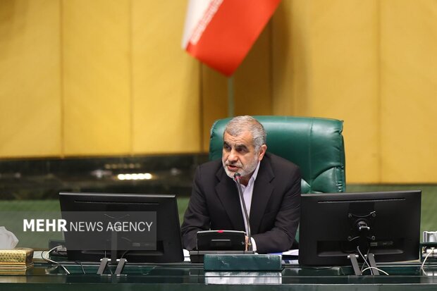 نیکزاد: اقدام نابخردانه دولت اوکراین بیجواب نخواهد ماند