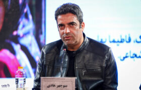 کنارشان هستم تا دلگرم باشند که کسی پشتشان است/ منوچهر هادی در مقام تهیهکننده تئاتر چه میکند؟