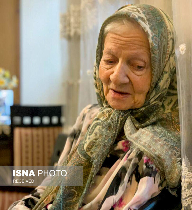 احوالپرسی حمید نعمتالله از رابعه مدنی/ برایش نقش مناسبی در «داشآکل» دارم حال رابعه مدنی رو به بهبودی است / برایش نقش مناسبی در «داشاکل» داریم