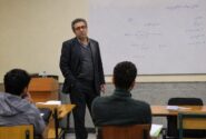 از انقلاب فرهنگی تا گزینشهای ایدئولوژیک؛ دانشگاههای ایران چرا از جهان علم عقب افتادند؟/ کسی که اوایل انقلاب استاد اخراج میکرد خودش بعدتر اخراج شد
