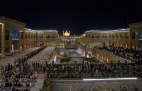 برپایی سفره کرامت ولادت حضرت رسول(ص) در حرم امیرالمومنین(ع)