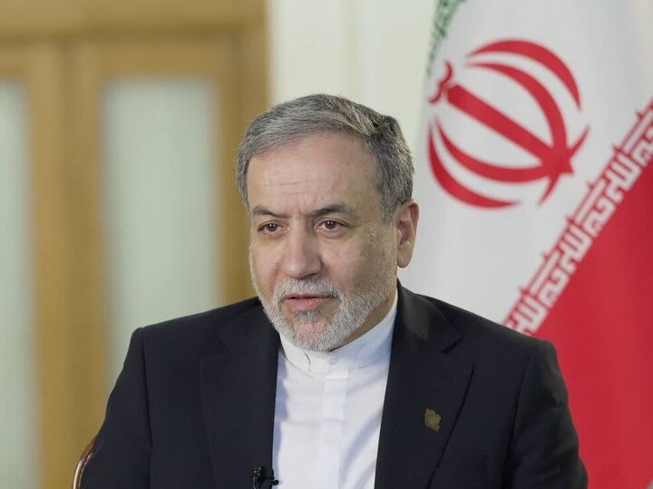 عراقچی انتصاب فرماندهان عالیرتبه در نیروهای مسلح را تبریک گفت