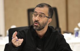 گودرزی: نباید دوقطبی کاذب صلح و جنگ ایجاد شود