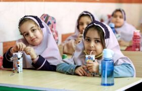 آیا امسال دانش آموزان در مدرسه «شیر» می خورند!