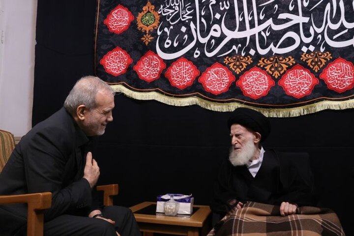 آیتالله شبیری زنجانی از استوانههای علمی و اخلاقی به شمار میرفت