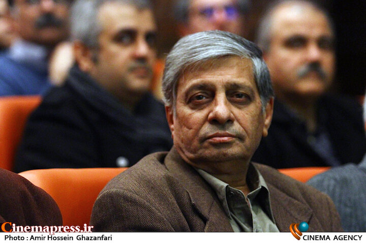 «احمد ضابطی جهرمی» صاحب «نشان عالی خورشید» میشود