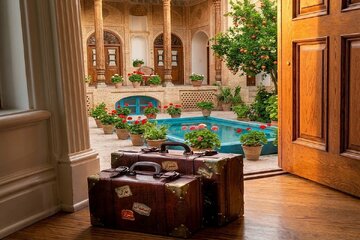 بهمن فرمانآرا در پاسخ به چرا «مهاجرت معکوس»؟ چون اینجا مال ما هم هست / از «پیوند احساسی با وطن از راه دور» تا «حق مسلم شهروندی»