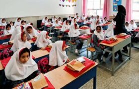 تعداد مطلوب دانشآموزان در یک کلاس ابتدایی ۲۰ نفر و حداکثر قابل قبول ۲۶ نفر است