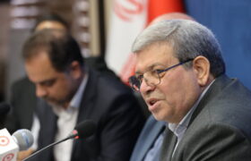 حسینی: روایت اجتماعی و انسانی جنگ در کنار اقتدار نظامی باید دیده شود