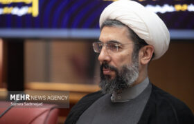 درخواست بررسی سازوکارهای رفع کاهش حقوق مادران پس از زایمان