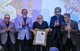 سینماگران برای علیرضا داودنژاد سنگ تمام گذاشتند؛ از «مجنون سینما» تا «عاشق سینما»