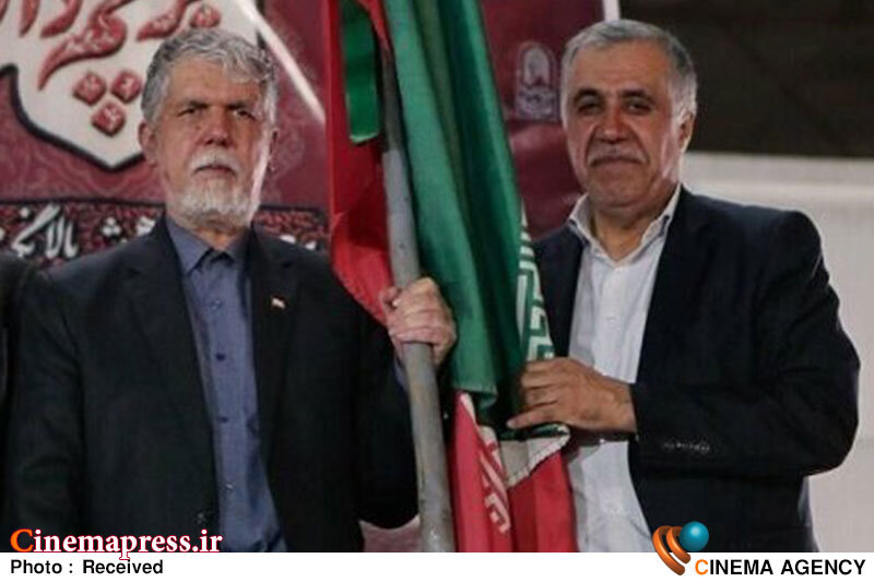 «مردم ایران» همواره با «پرچم» زیستهاند و نیازی به تعیین یک روز خاص نبوده است اما برای توجه جدیتر به این «نماد ملی» چنین امری در «تقویم» گنجانده شد