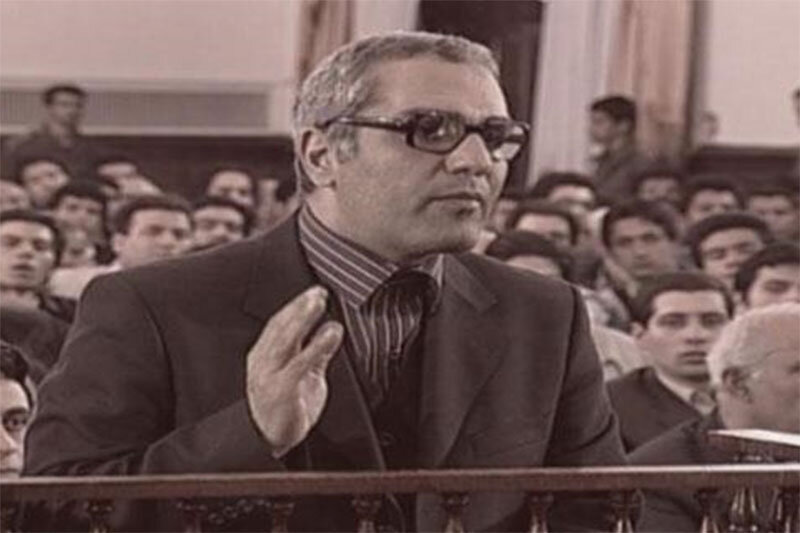 مرور ۵۰ سال دیالوگهای سینمایی و تلویزیونی که ایرانیها هنوز تکرار میکنند / از «کار، کار انگلیسیهاست» تا «چرا قیمهها رو میریزی تو ماستها؟» از «کار، کار انگلیسیهاست» تا «چرا قیمهها رو میریزی تو ماستها؟»؛ وقتی دیالوگها وارد زندگی مردم شدند