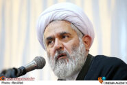مقدمه هر «جنگ نظامی» یک «فروپاشی ذهنی» است/ «دشمن» همواره تلاش میکند ابتدا اذهان را تسخیر کند انسانها را سست کند و سپس به آن ها حمله کند