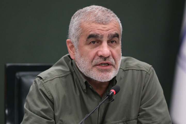 نیکزاد: بازگشایی حضوری مدارس و دانشگاهها یک پیام راهبردی است