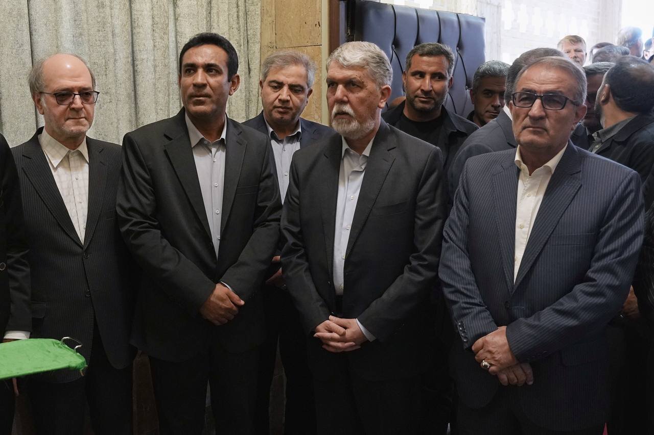 وقتی مادر نیست، ناچار باید به زنپدر پناه برد/ دسترسپذیر شدن «سینماهنر» یاسوج/ سرنوشت سینما دنا پس از ۱۹ در هاله ناامیدی وقتی مادر نیست، ناچار باید به زنپدر پناه برد/ دسترسپذیر شدن «سینماهنر» یاسوج/ سرنوشت سینما دنا پس از ۱۹ در هاله ناامیدی