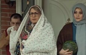 گریم زنانه رضا عطاران و عباس جمشیدیفر در «خانم والده» + ویدئو