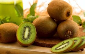 ۲ میوه فوق العاده برای درمان یبوست