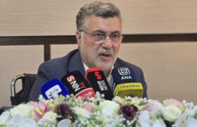 ۲۱۰ دقیقه گفتگو با رئیسجمهور درباره تأمین دارو