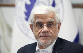 عارف: حوزه سلامت در دو جنگ اخیر بهترین عملکرد را داشت
