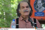پیکر «سیروس ابراهیمزاده» در روزهای آخر هفته به تهران میرسد و بعد برگزاری مراسم تشییع و خاکسپاری پیگیری میشود